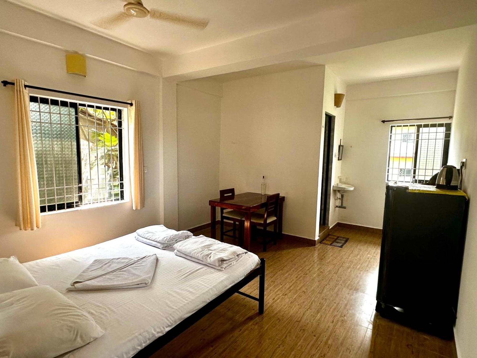 Tranquilo Arambol Hostel Exterior photo