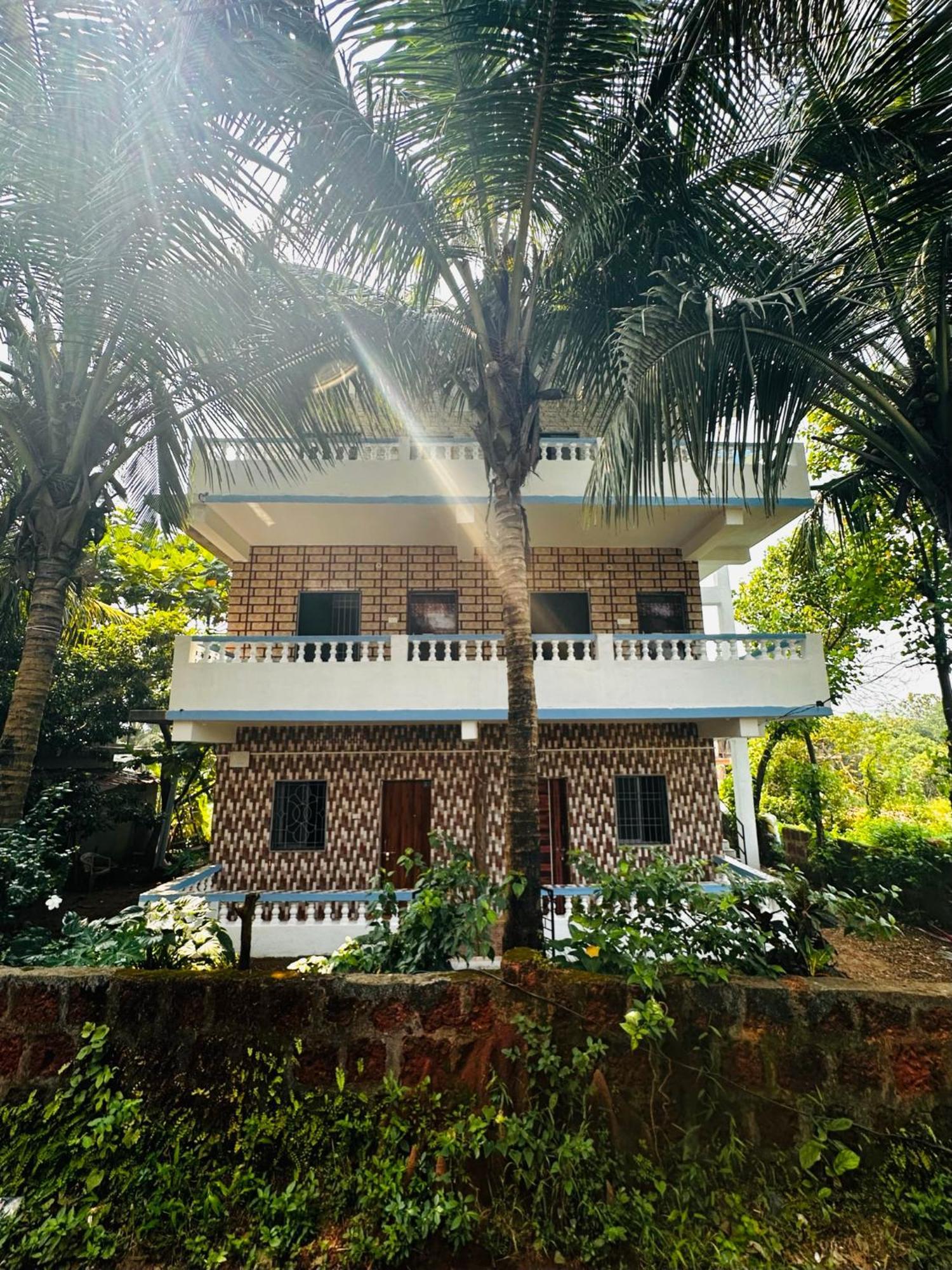 Tranquilo Arambol Hostel Exterior photo