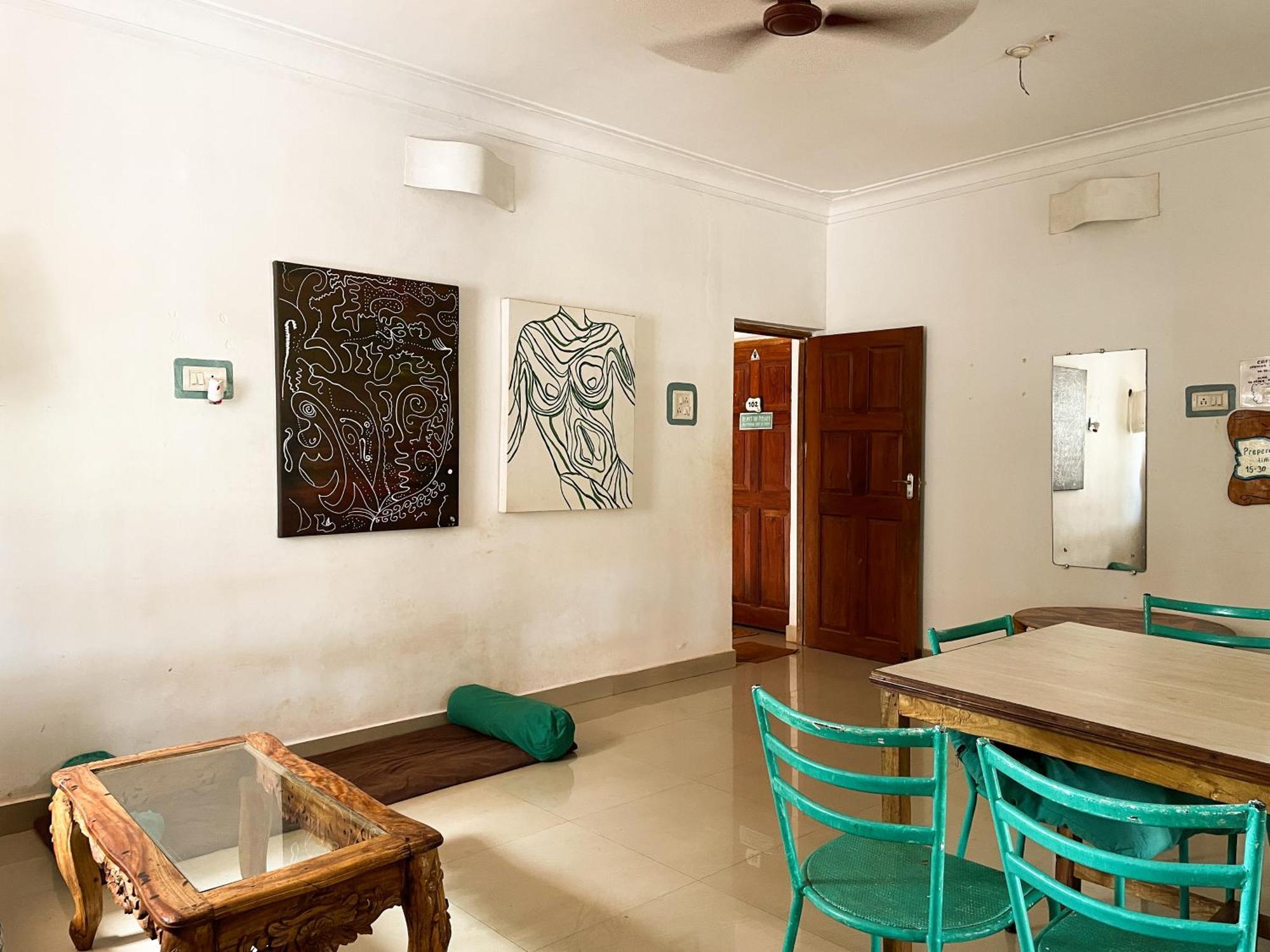 Tranquilo Arambol Hostel Exterior photo
